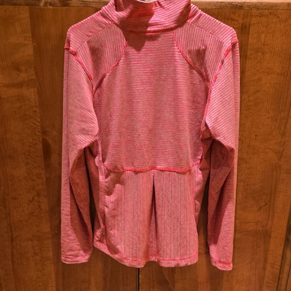 Columbia Red Fitted Ribbed Hoodie with Mandarin Collar - Picture 7 of 8